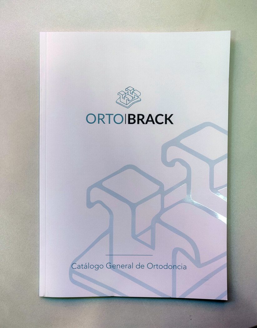 Maquetación de catálogos para Ortobrack